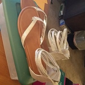 Justice Strap Ankle Silver Metallic Back Zipper 9